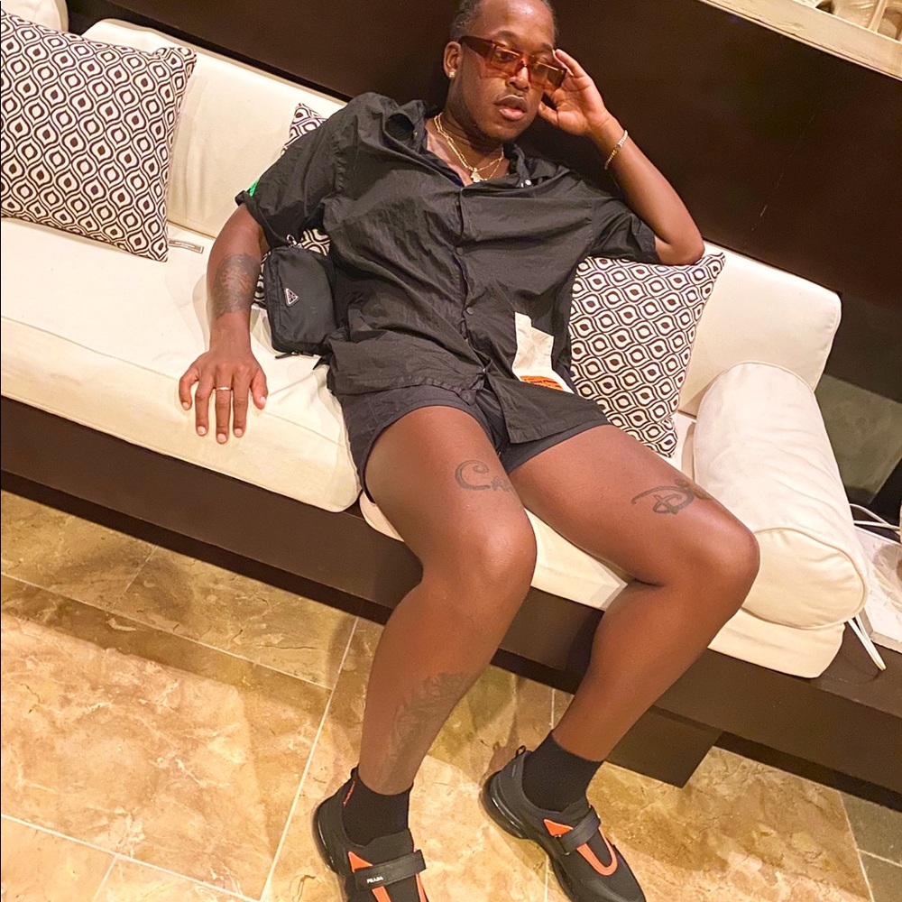 Meet your Posher, Joshua